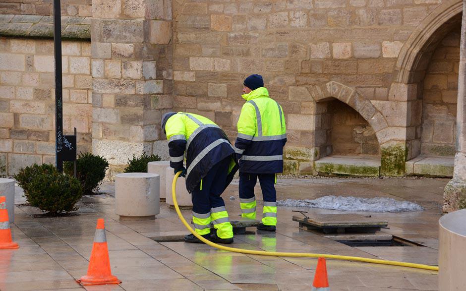 entreprise assainissement Les Ageux